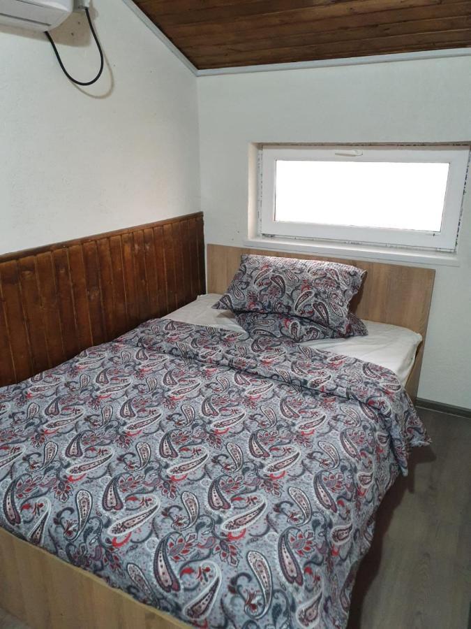 Casa Radu Hotel Tulcea Bagian luar foto